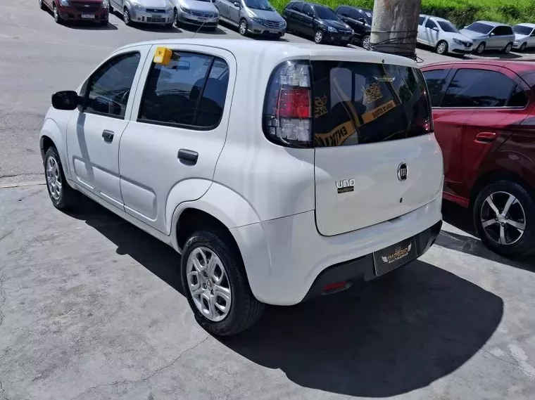 Fiat Uno Branco 2