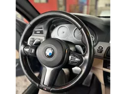 BMW 528i