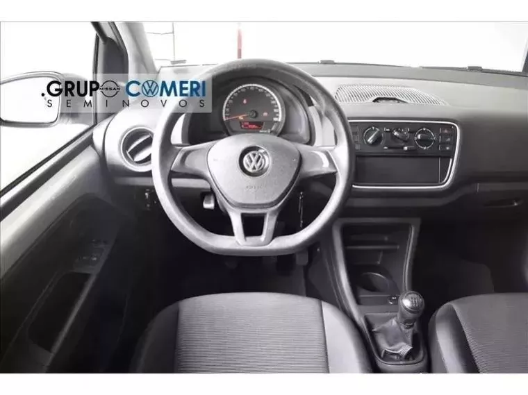 Volkswagen UP Prata 13