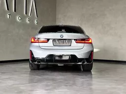 BMW 330e