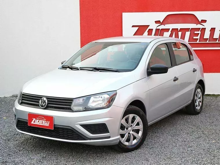 Volkswagen Gol Prata 1