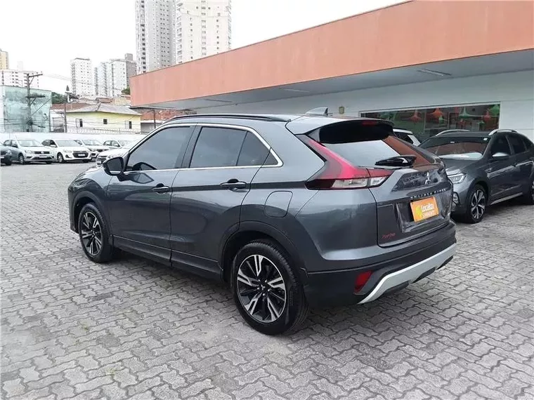 Mitsubishi Eclipse Cross Cinza 5