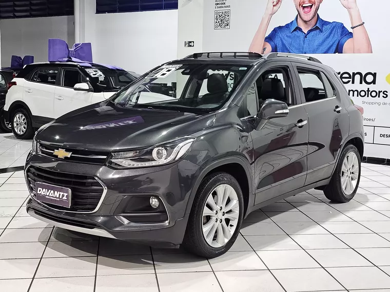 Chevrolet Tracker Cinza 12