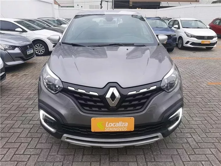 Renault Captur Cinza 8