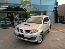 Toyota Hilux SW4