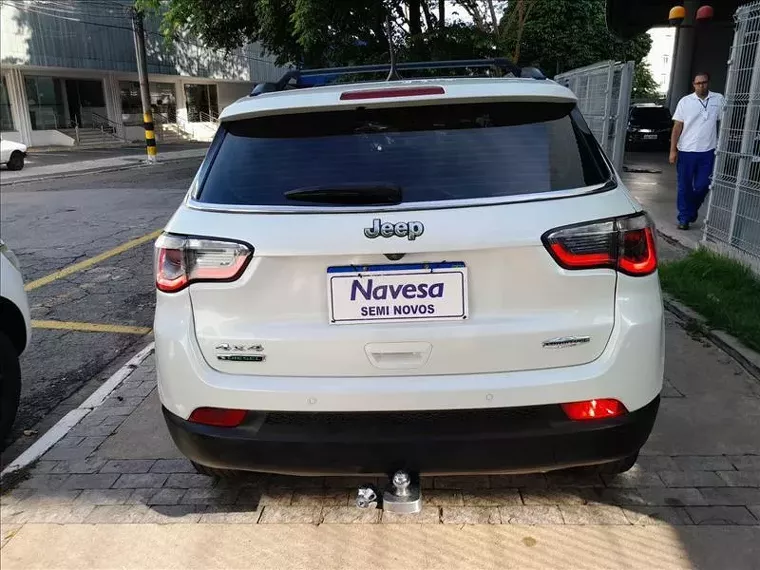 Jeep Compass Branco 4