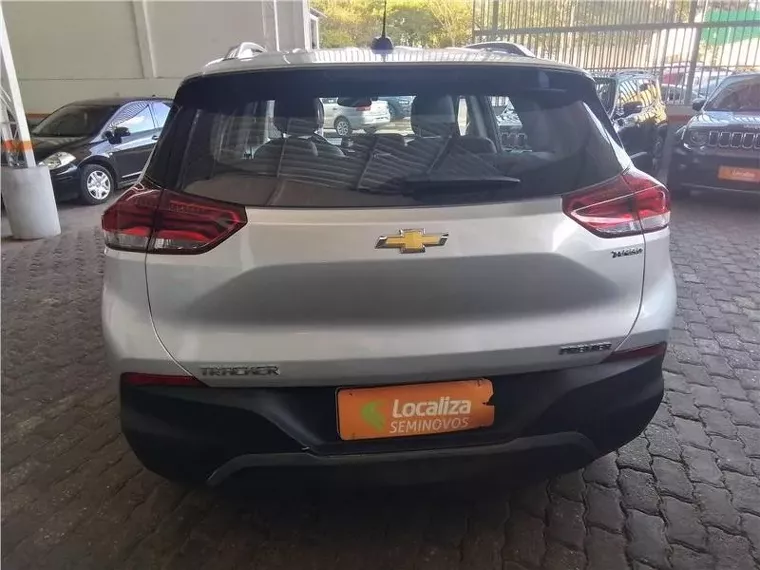 Chevrolet Tracker Prata 11