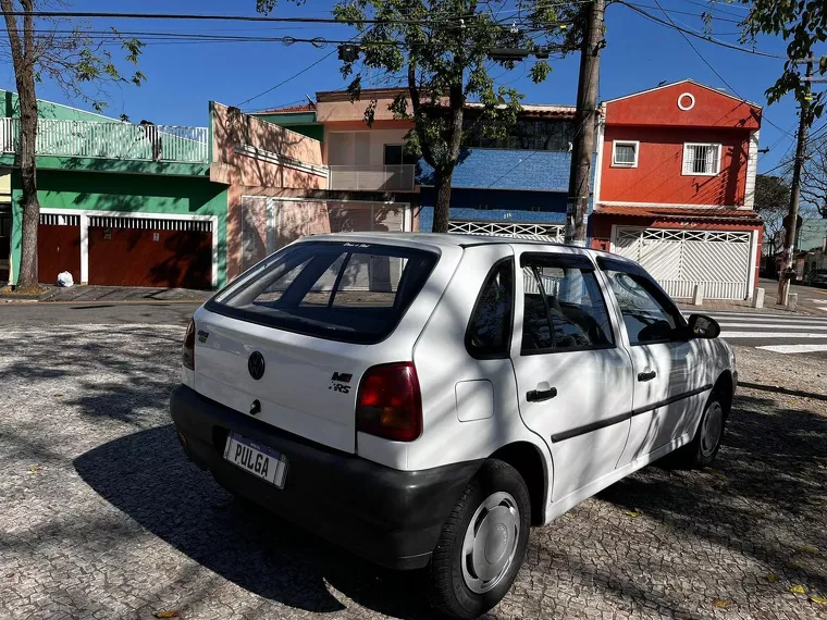 Volkswagen Gol Branco 16