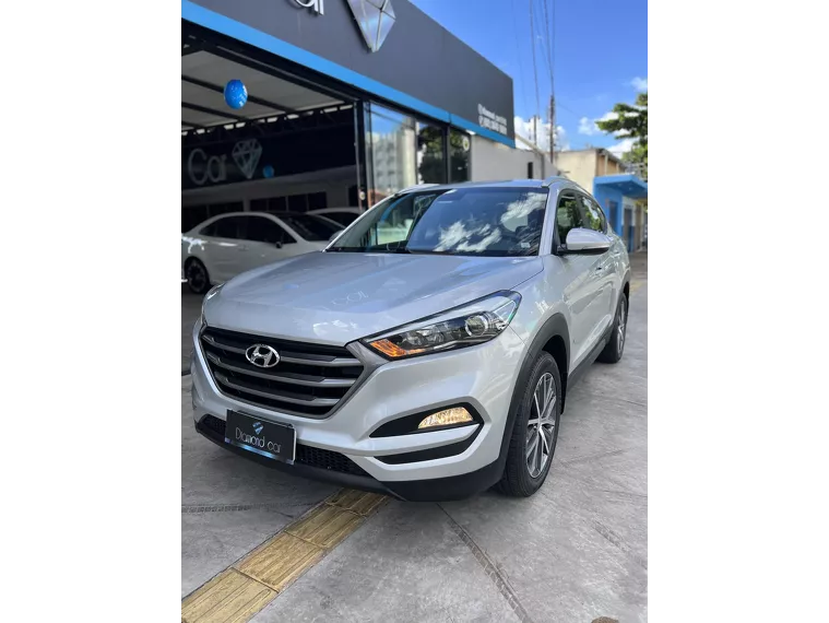 Hyundai Tucson Prata 3