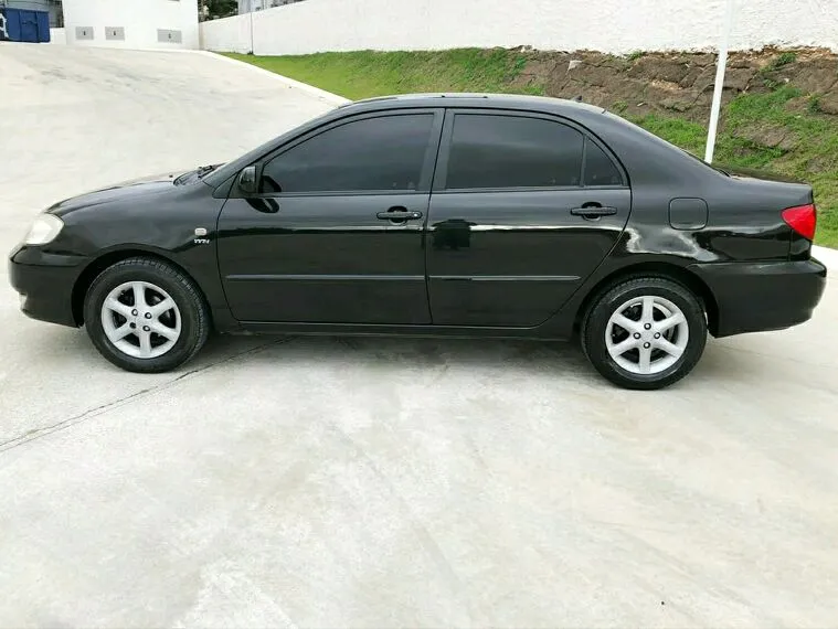 Toyota Corolla Preto 13