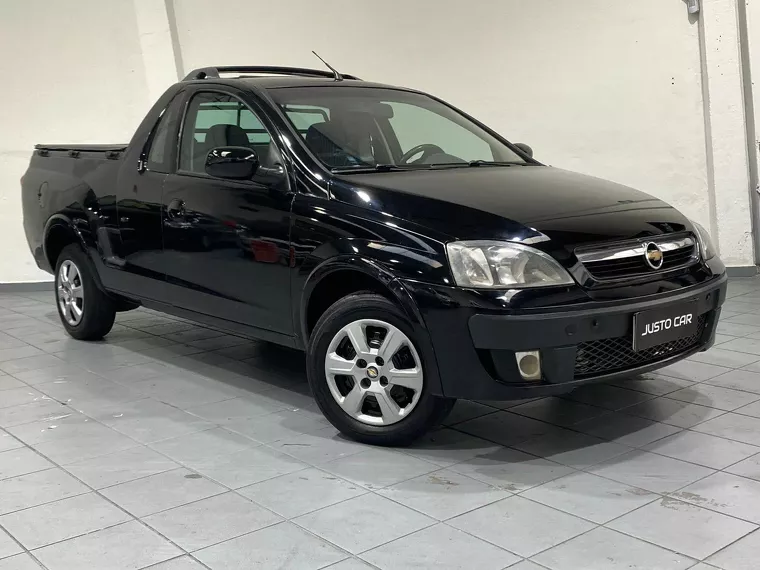 Chevrolet Montana Preto 7