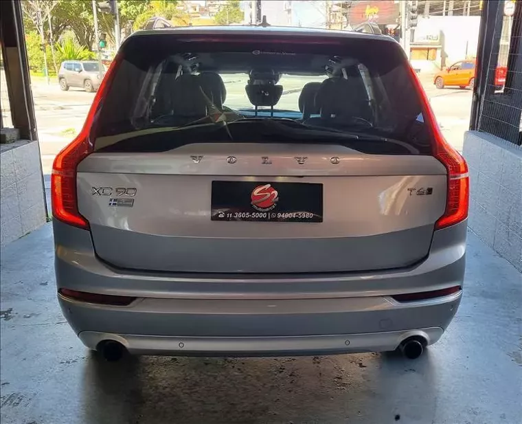 Volvo XC90 Prata 12