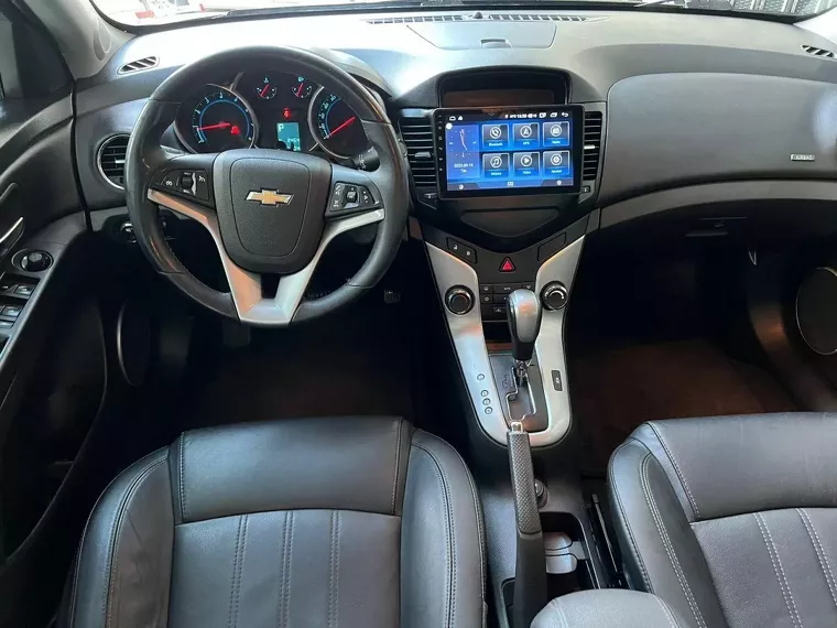 Chevrolet Cruze Preto 6