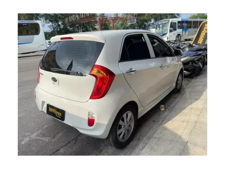 KIA Picanto Branco 4