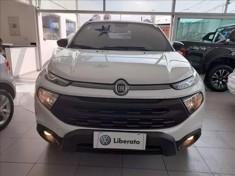 Fiat Toro Branco 9