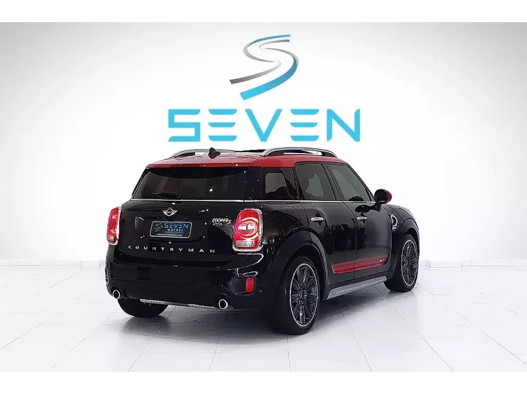 Mini Countryman Preto 3