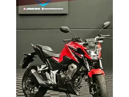 CB 300