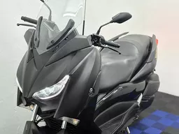 Xmax