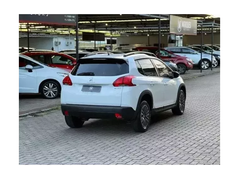 Peugeot 2008 Branco 4