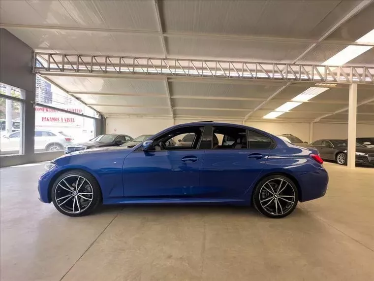 BMW 320i Azul 6