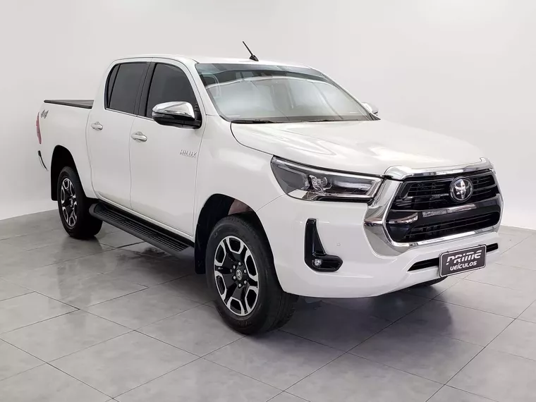 Toyota Hilux Branco 3