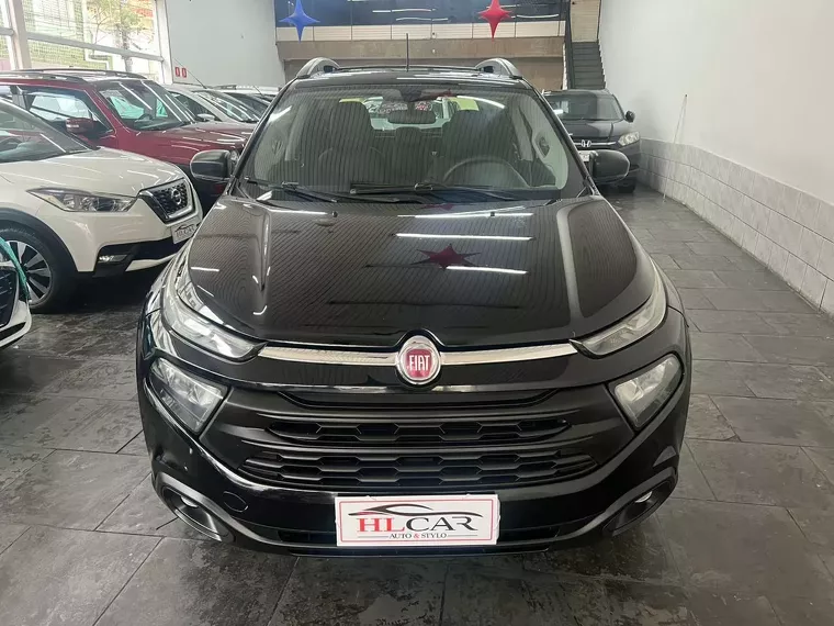 Fiat Toro Preto 1