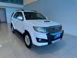 Toyota Hilux SW4