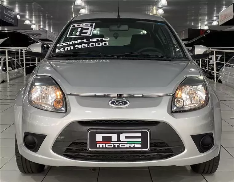 Ford KA Prata 13