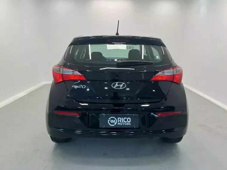 Hyundai HB20 Preto 9