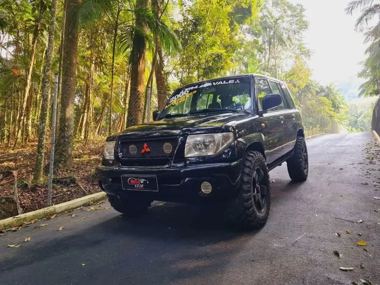 Mitsubishi Pajero TR4 Preto 1