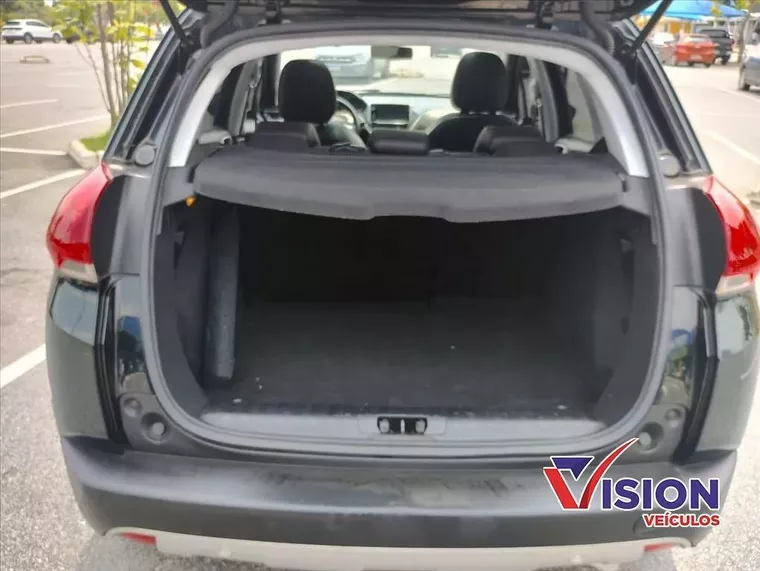 Peugeot 2008 Preto 5