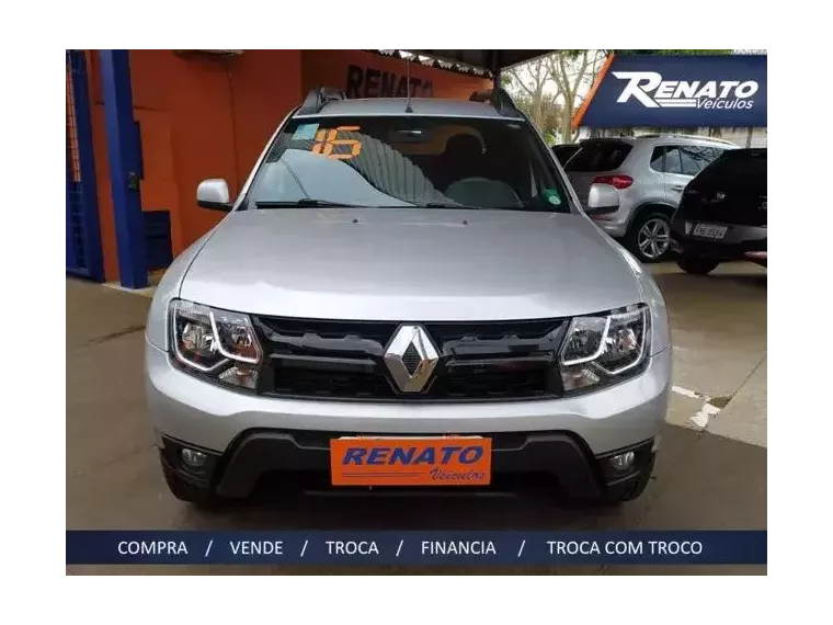 Renault Duster Oroch Prata 7