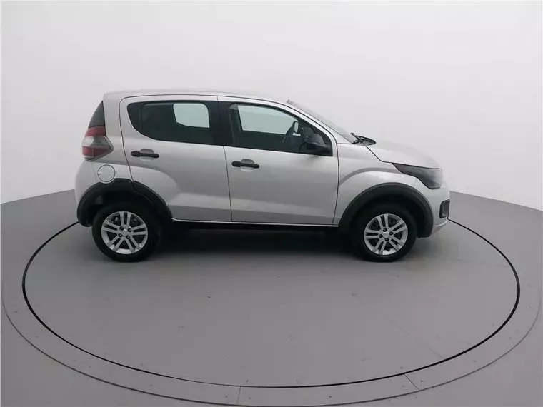 Fiat Mobi Prata 9