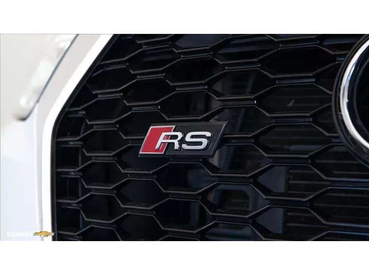 Audi RS Q3 Branco 3