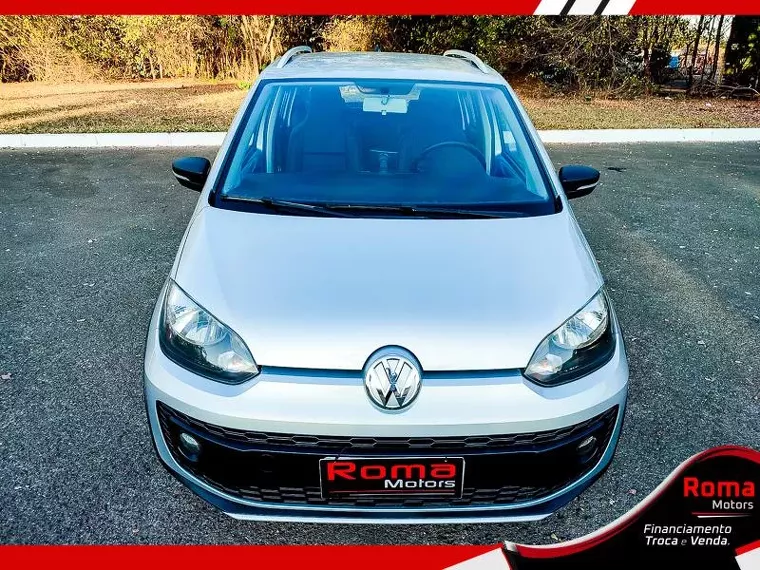 Volkswagen Cross UP Prata 13