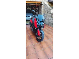 Xmax