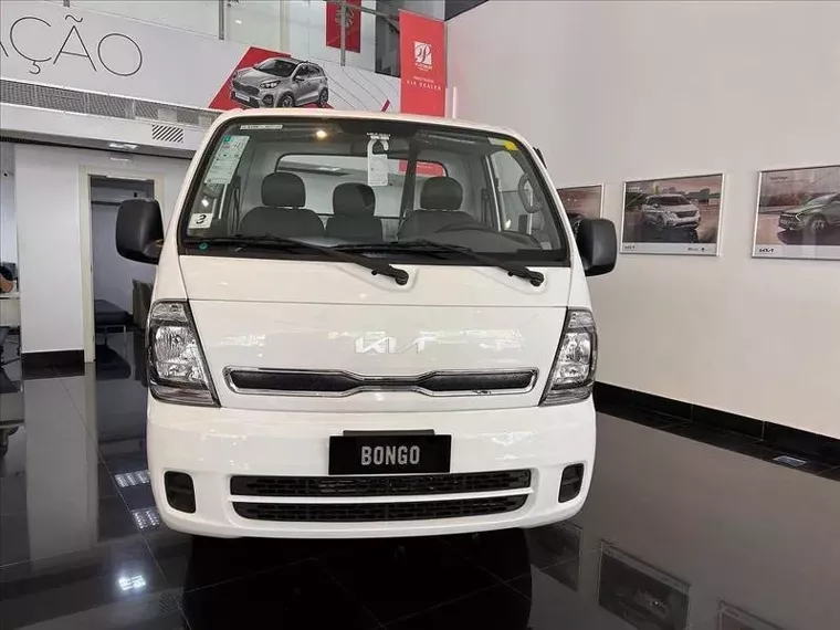 KIA Bongo Branco 7