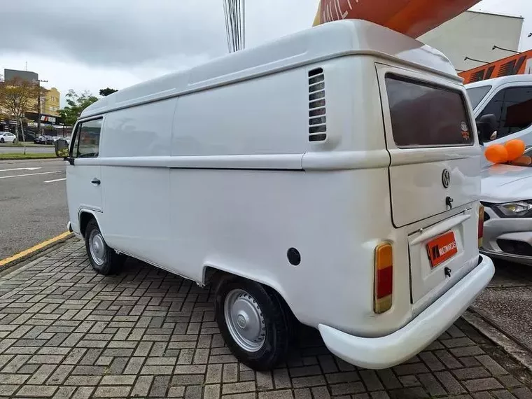 Volkswagen Kombi Branco 5