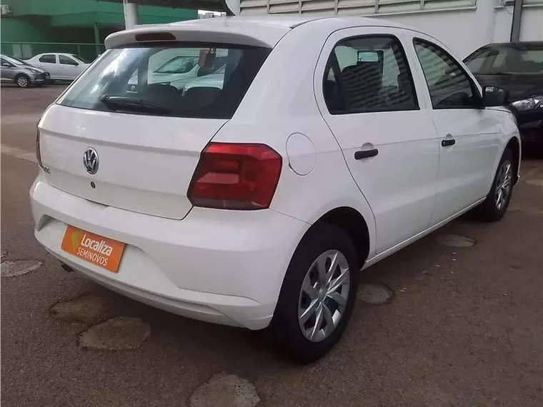 Volkswagen Gol Branco 5