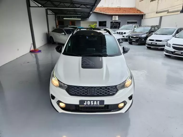 Fiat Argo Branco 20