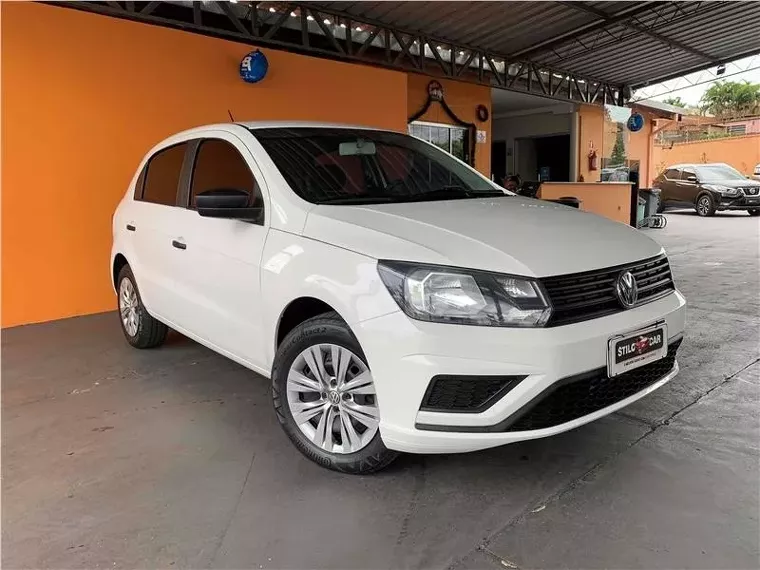 Volkswagen Gol Branco 2