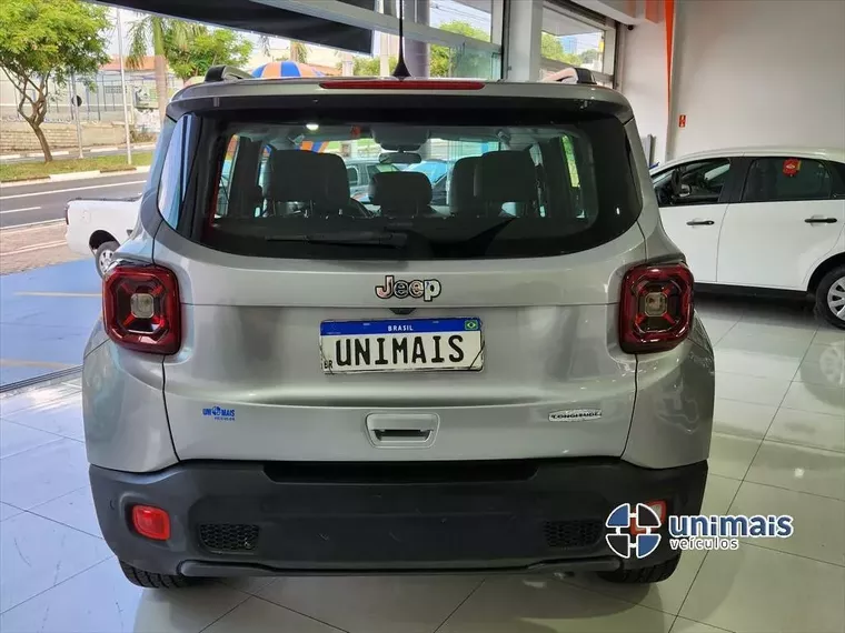 Jeep Renegade Prata 4