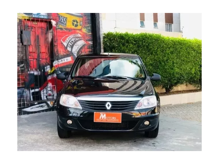 Renault Logan Preto 2