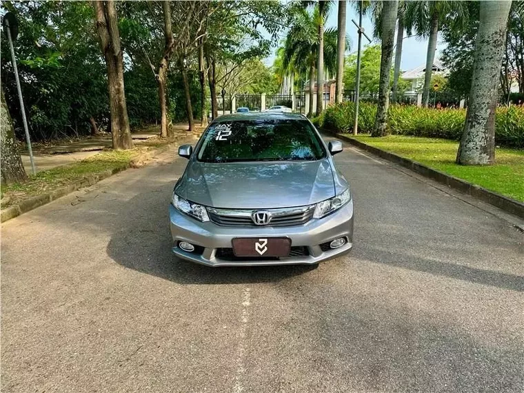 Honda Civic Cinza 8