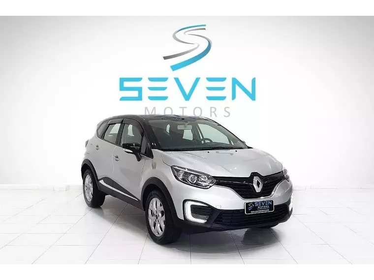 Renault Captur Prata 4