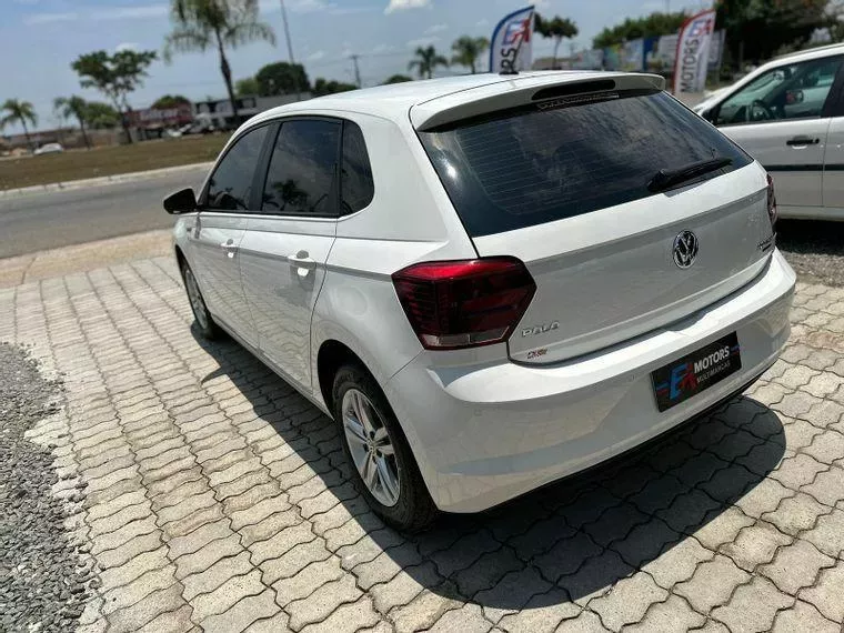 Volkswagen Polo Hatch Branco 7