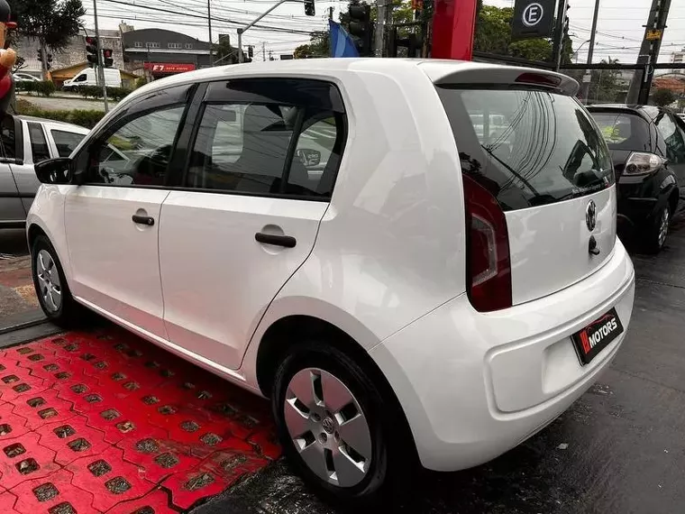 Volkswagen UP Branco 14