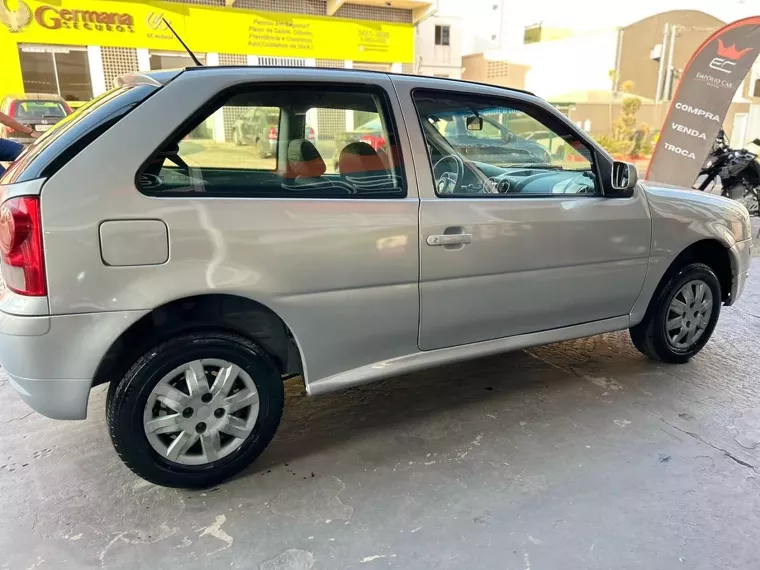 Volkswagen Gol Prata 6