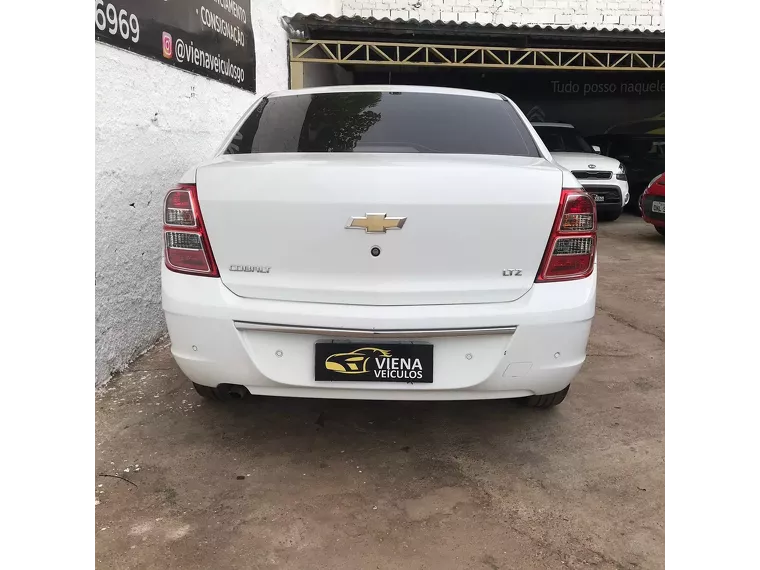 Chevrolet Cobalt Branco 1