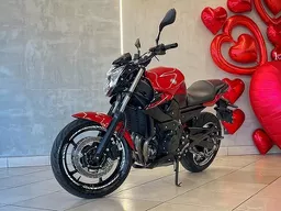 Yamaha XJ6-N
